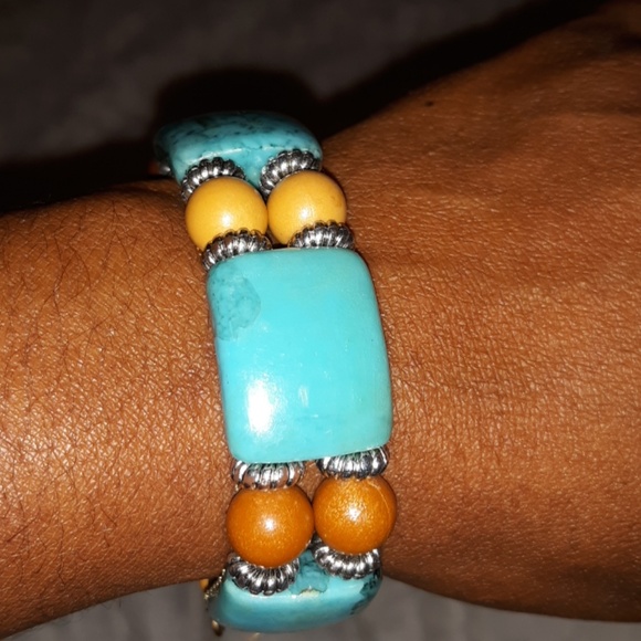 Bracelets - Picture 2 of 2